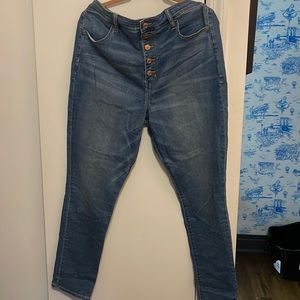 Never worn American Eagle Button Fly Next Level Stretch Jeans Size 20